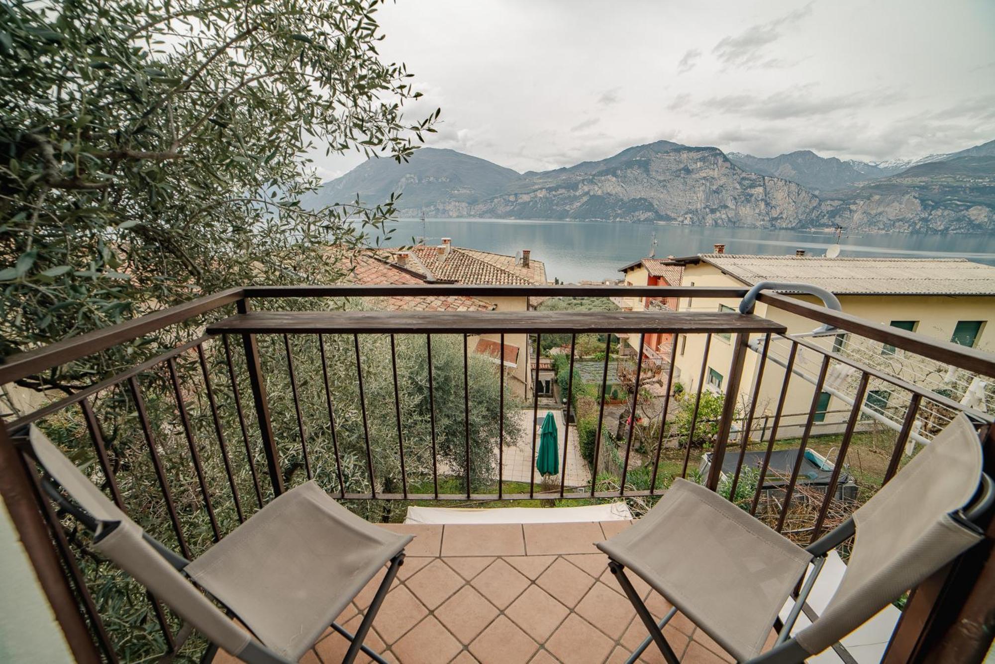Garda Doma Bed & Breakfast Brenzone sul Garda Eksteriør bilde
