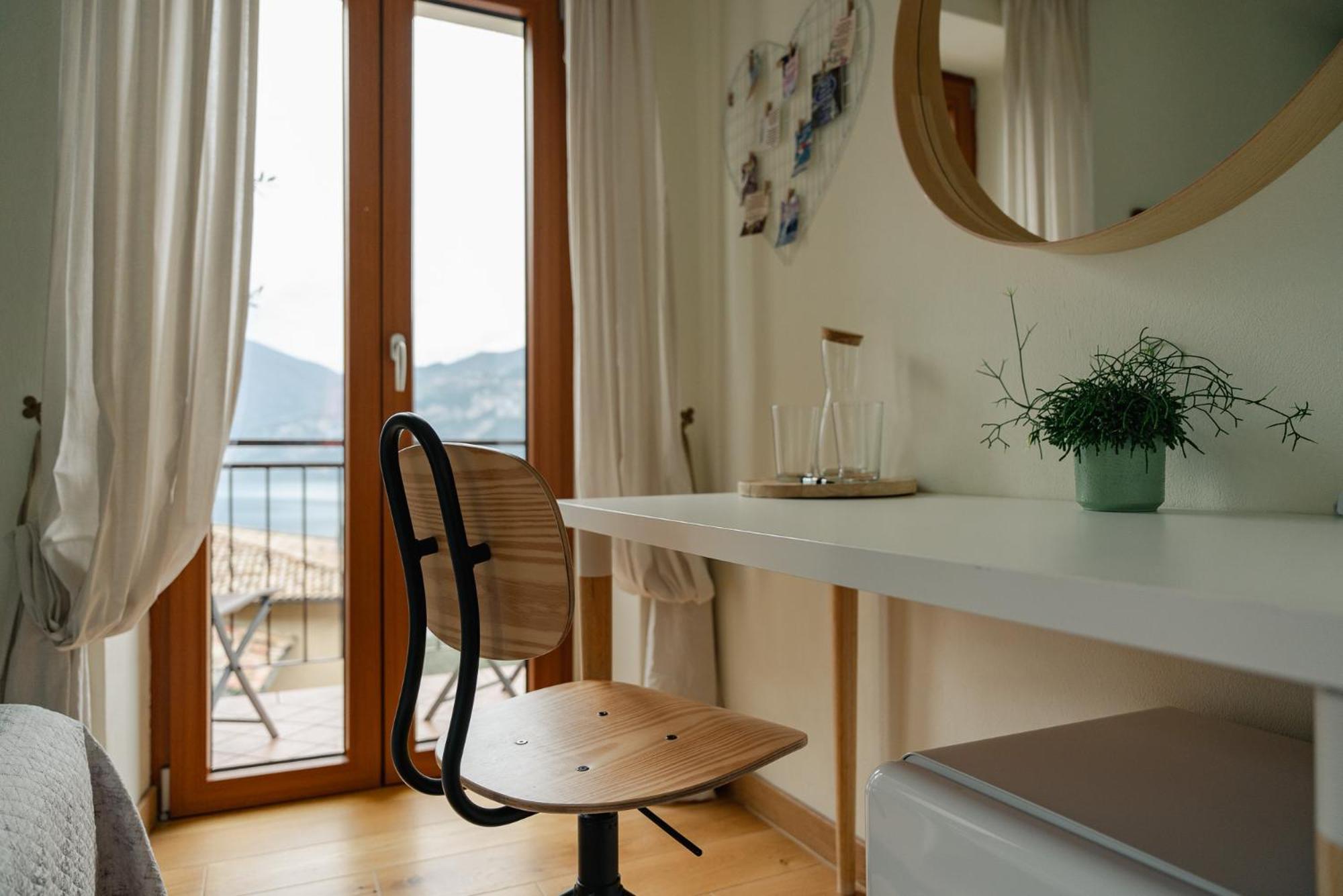 Garda Doma Bed & Breakfast Brenzone sul Garda Eksteriør bilde