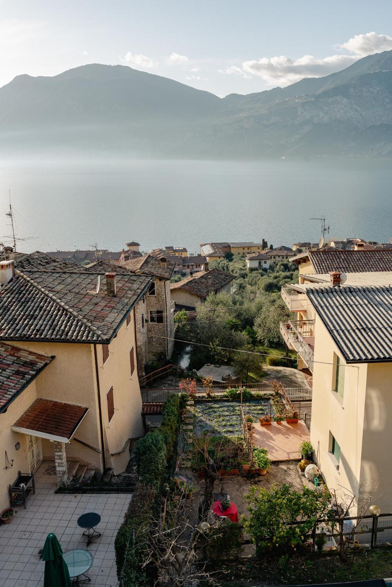 Garda Doma Bed & Breakfast Brenzone sul Garda Eksteriør bilde